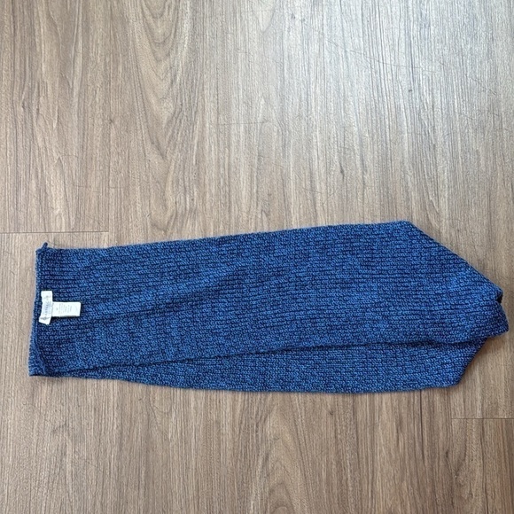 Sweater & Scarf Layering Perfect - 54% Cotton - Picture 4 of 5